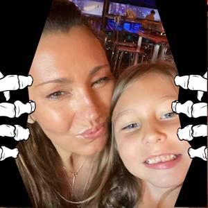 Meet your Posher, Rebecca